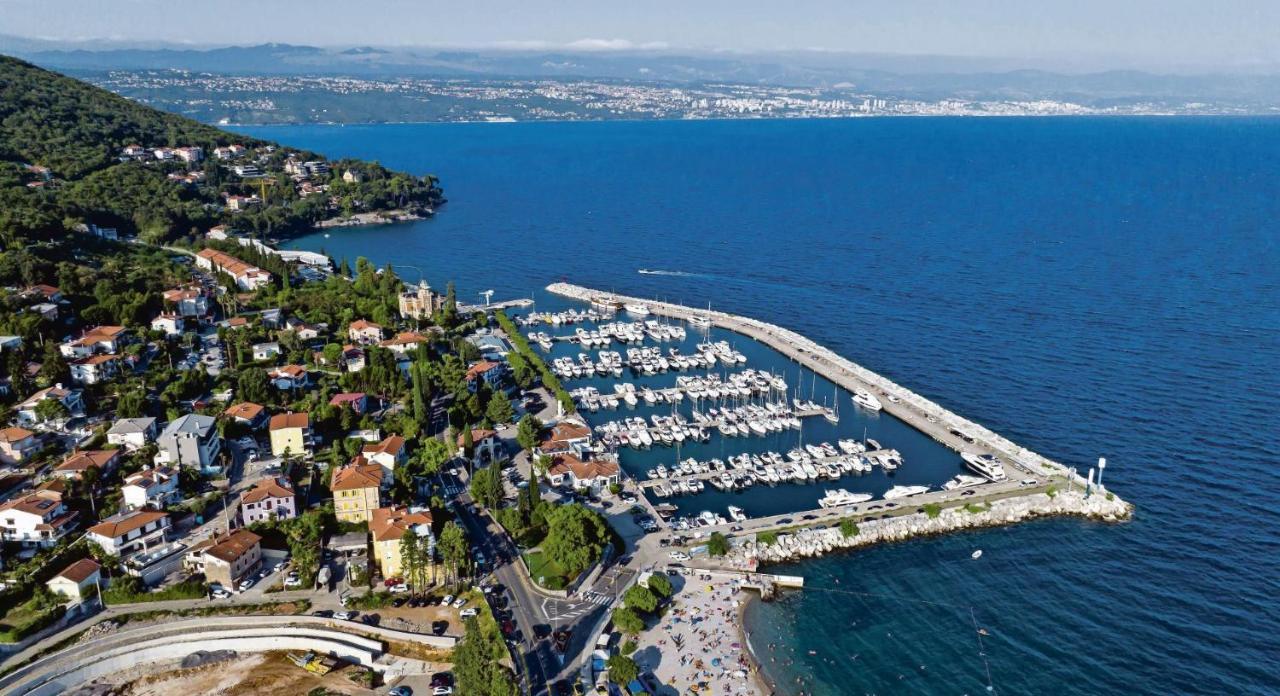 Apartments Skorup Ičići Exterior foto
